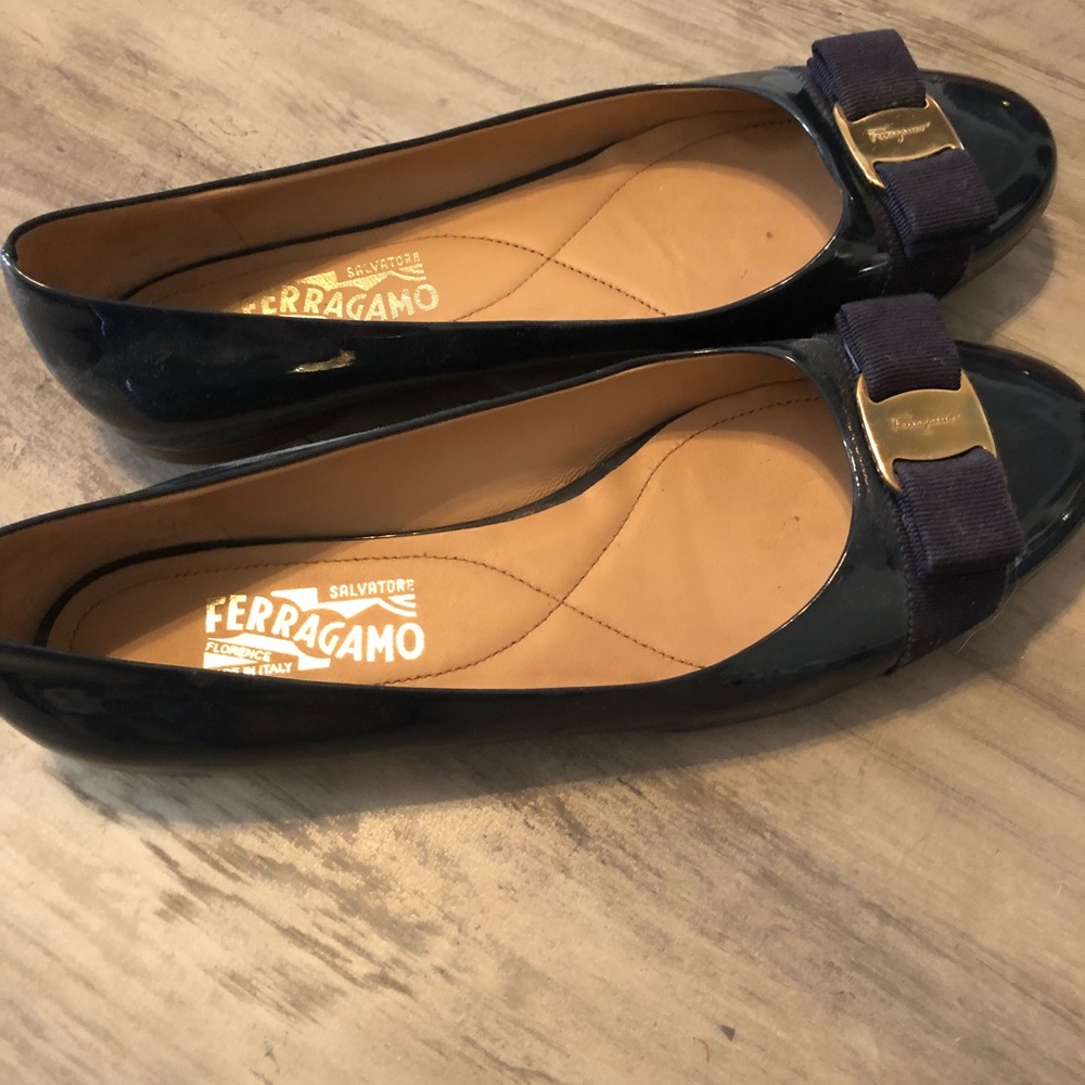 Ferragamo navy ballet flats